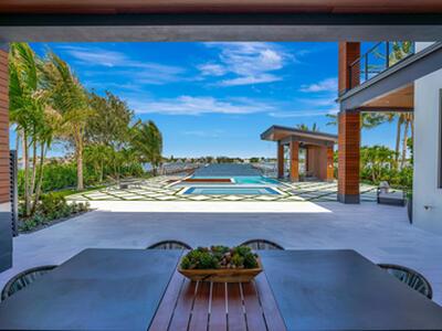 416 S Lake Drive, Lantana, FL 33462