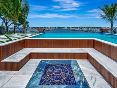 416 S Lake Drive, Lantana, FL 33462