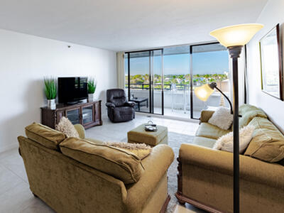 3555 S Ocean Boulevard, South Palm Beach, FL 33480