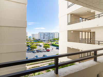 3555 S Ocean Boulevard, South Palm Beach, FL 33480