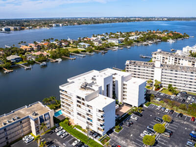 3555 S Ocean Boulevard, South Palm Beach, FL 33480