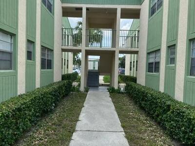 4147 NW 90th Avenue, Coral Springs, FL 33065