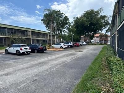 4147 NW 90th Avenue, Coral Springs, FL 33065