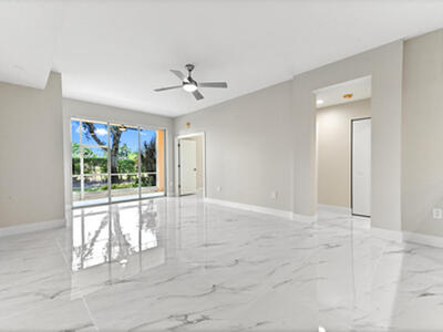 12510 Crystal Pointe Drive, Boynton Beach, FL 33437