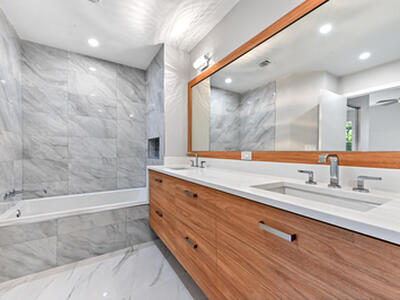 12510 Crystal Pointe Drive, Boynton Beach, FL 33437