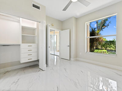 12510 Crystal Pointe Drive, Boynton Beach, FL 33437