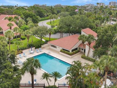 104 Sea Oats Drive, Juno Beach, FL 33408