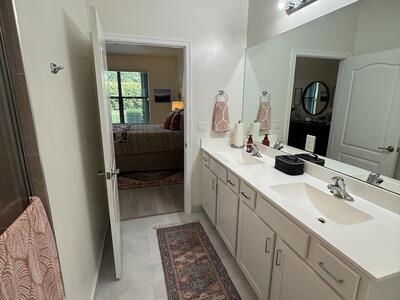 10031 W Villa Circle, Vero Beach, FL 32966