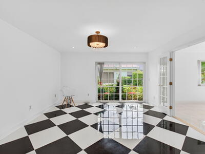 6105 Via Laguna Lane, Boca Raton, FL 33433