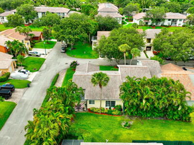 6105 Via Laguna Lane, Boca Raton, FL 33433