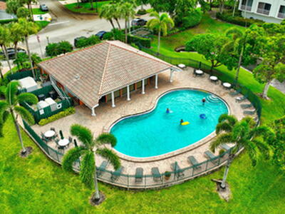 6105 Via Laguna Lane, Boca Raton, FL 33433