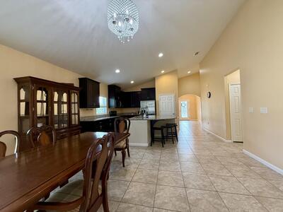 5997 Ridge Lake Circle, Vero Beach, FL 32967