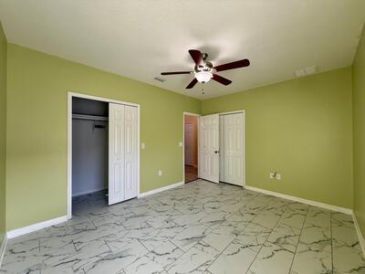 5997 Ridge Lake Circle, Vero Beach, FL 32967