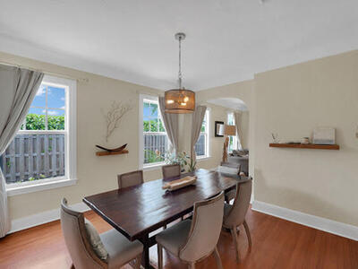 910 NE 2nd Avenue, Delray Beach, FL 33444