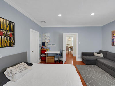 910 NE 2nd Avenue, Delray Beach, FL 33444