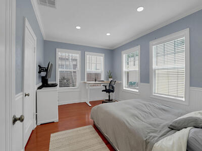 910 NE 2nd Avenue, Delray Beach, FL 33444