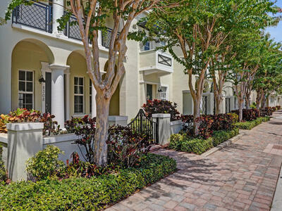 8308 NW 9th Avenue, Boca Raton, FL 33487