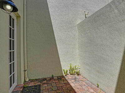 8308 NW 9th Avenue, Boca Raton, FL 33487