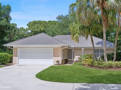 7625 Winged Foot Court, Port Saint Lucie, FL 34986