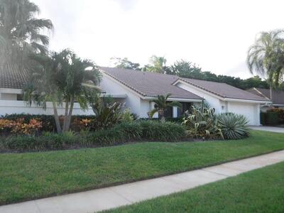10571 Boca Woods Lane, Boca Raton, FL 33428