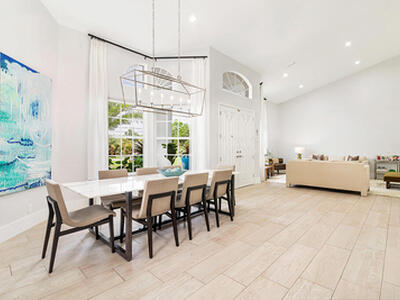 8852 154 Court N, Palm Beach Gardens, FL 33418