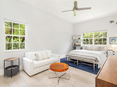 8852 154 Court N, Palm Beach Gardens, FL 33418