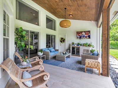 8852 154 Court N, Palm Beach Gardens, FL 33418