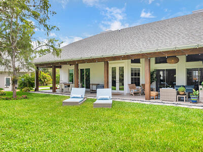 8852 154 Court N, Palm Beach Gardens, FL 33418