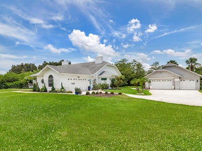 8852 154 Court N, Palm Beach Gardens, FL 33418