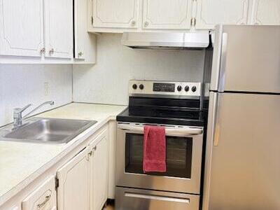 158 Northampton H, West Palm Beach, FL 33417