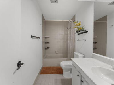 7621 Sierra Terrace W, Boca Raton, FL 33433