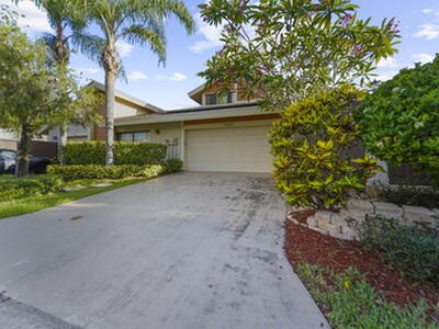 7621 Sierra Terrace W, Boca Raton, FL 33433