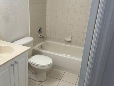 4194 Napoli Lake Drive, Riviera Beach, FL 33410