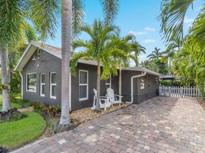 1911 Parker Avenue, West Palm Beach, FL 33401