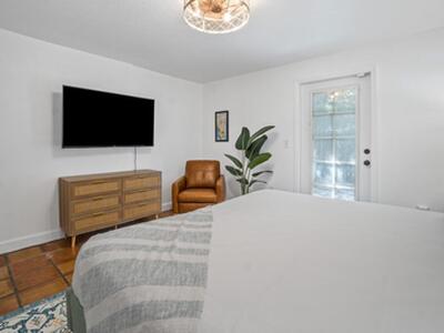 1911 Parker Avenue, West Palm Beach, FL 33401