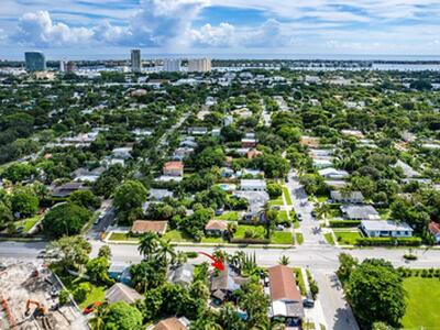 1911 Parker Avenue, West Palm Beach, FL 33401