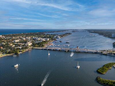 1911 Parker Avenue, West Palm Beach, FL 33401