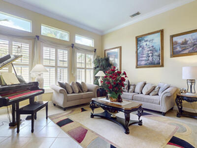 885 SW Grand Reserves Boulevard, Port Saint Lucie, FL 34986