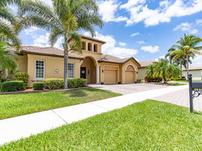 885 SW Grand Reserves Boulevard, Port Saint Lucie, FL 34986