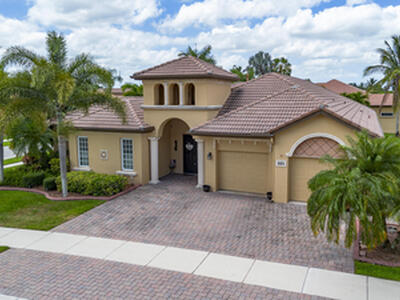 885 SW Grand Reserves Boulevard, Port Saint Lucie, FL 34986