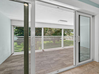 4 Westwood Avenue, Tequesta, FL 33469