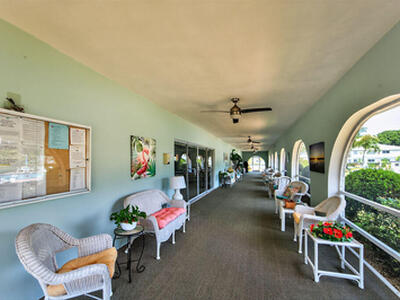 4 Westwood Avenue, Tequesta, FL 33469