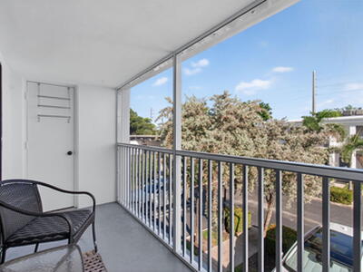 170 Cypress Club Drive, Pompano Beach, FL 33060