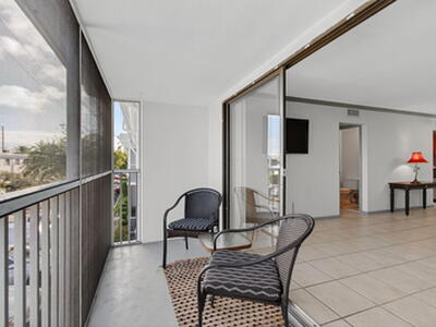 170 Cypress Club Drive, Pompano Beach, FL 33060