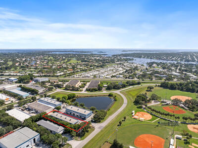 3483 SE Lionel Terrace, Stuart, FL 34997