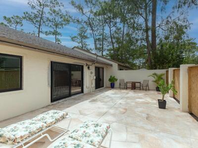 253 Wood Dale Drive, Wellington, FL 33414