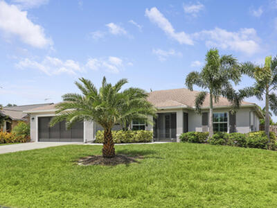242 SW South Quick Circle, Port Saint Lucie, FL 34953