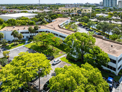 555 SW 12th Avenue, Pompano Beach, FL 33064