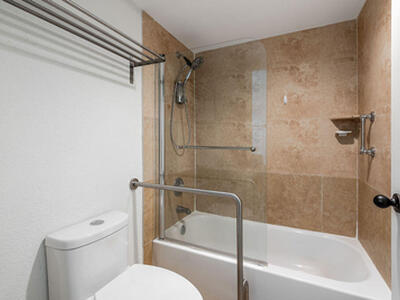 160 Yacht Club Way, Hypoluxo, FL 33462