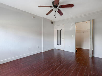 160 Yacht Club Way, Hypoluxo, FL 33462